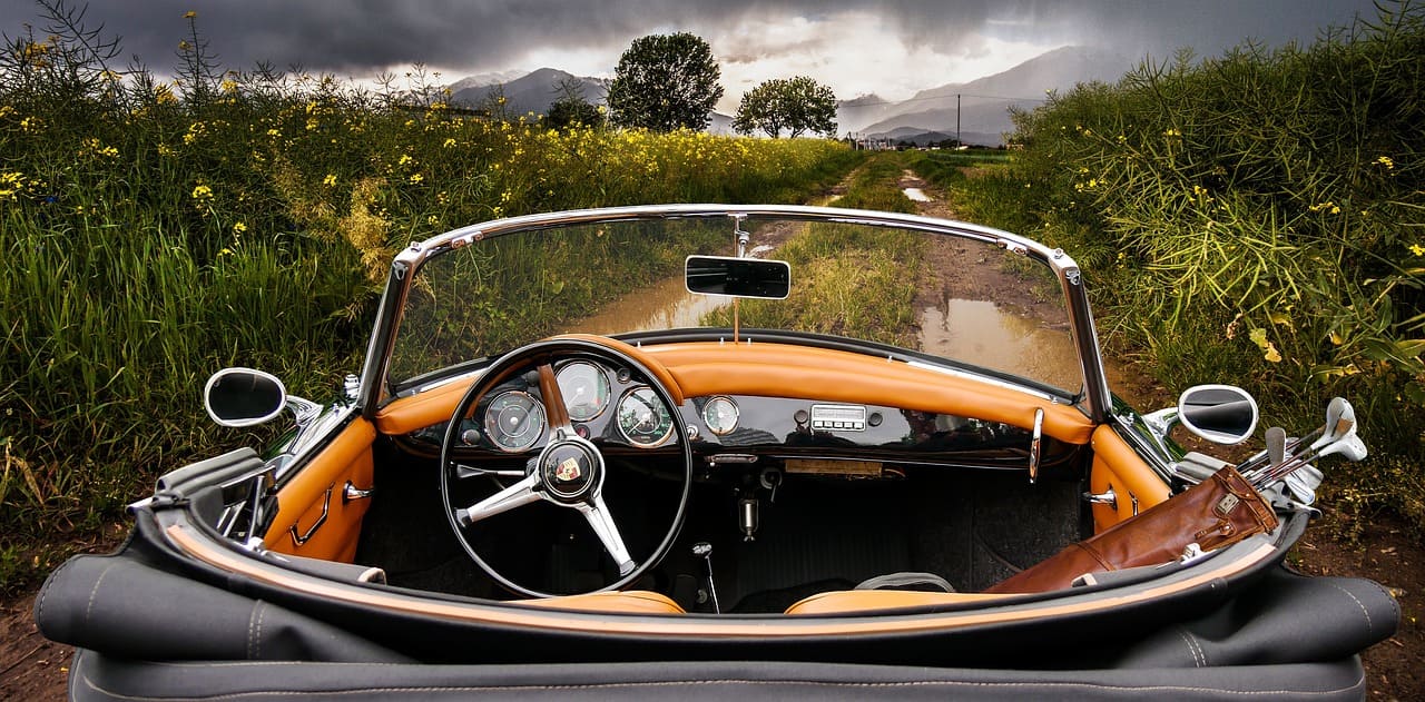 costo restauro interni in pelle auto d'epoca