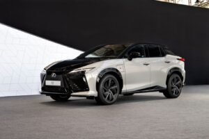Lexus RZ 2025