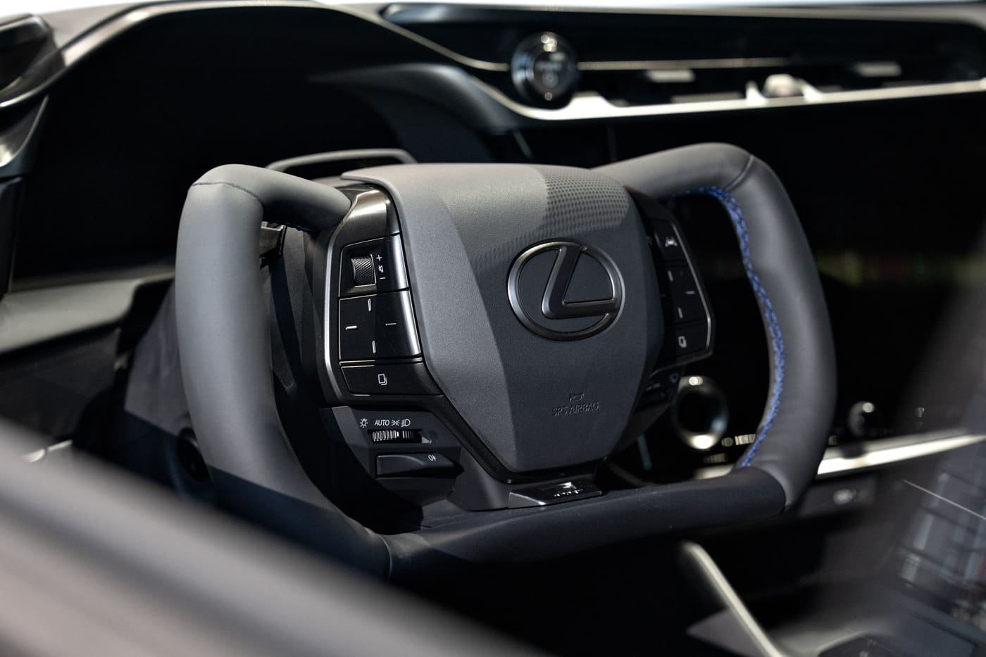 Lexus RZ 2025
