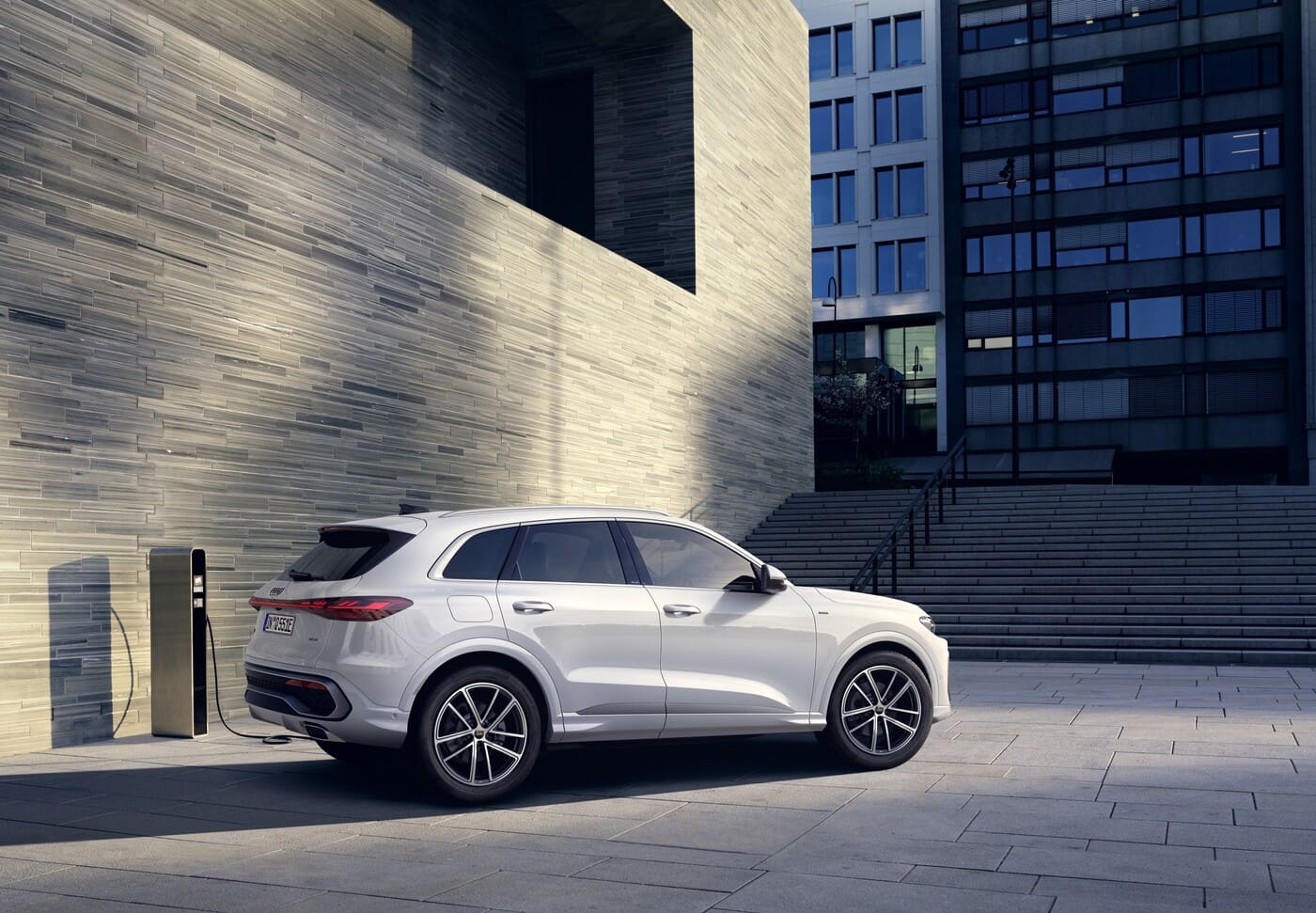 Nuova Audi Q5 e-hybrid