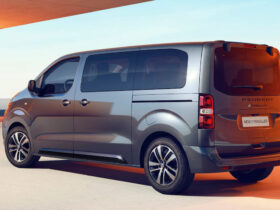 Peugeot e-Traveller dimensioni