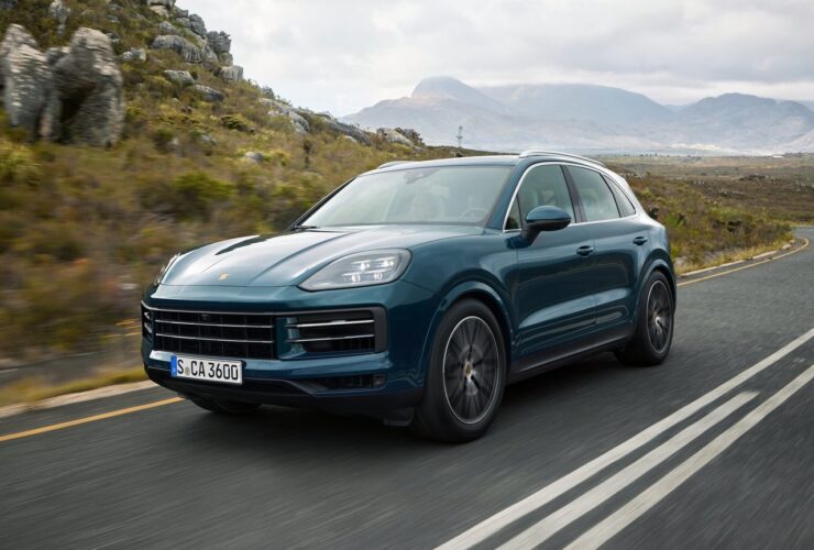 porsche cayenne prova su strada