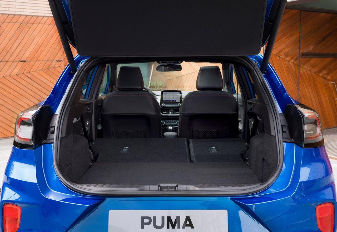 ford puma bagagliaio per 4 persone