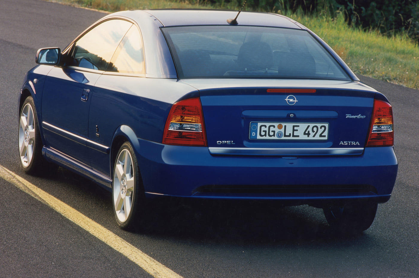 Opel Astra Coupé