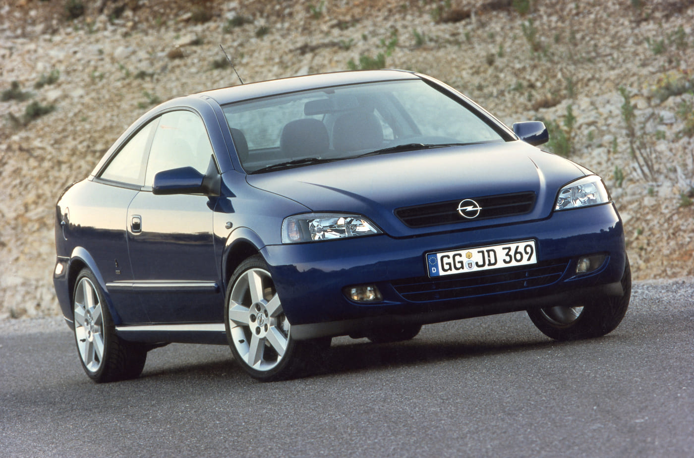 Opel Astra Coupé