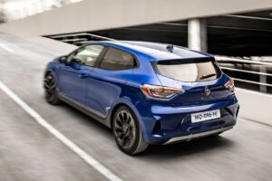renault clio bagagliaio