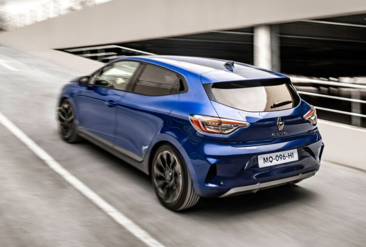 renault clio bagagliaio