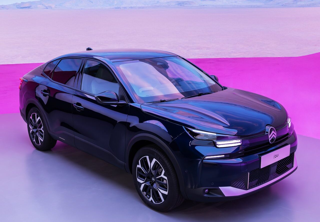 citroen c4 x prezzi e allestimenti