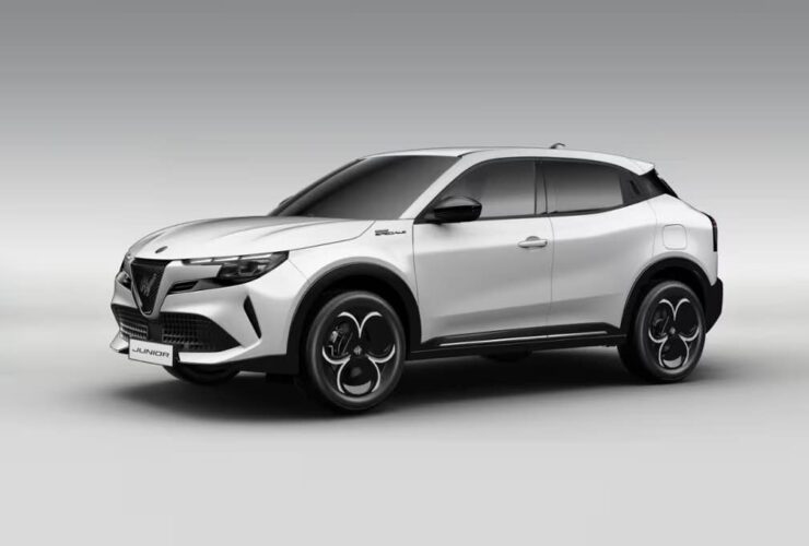 alfa romeo junior milano cortina