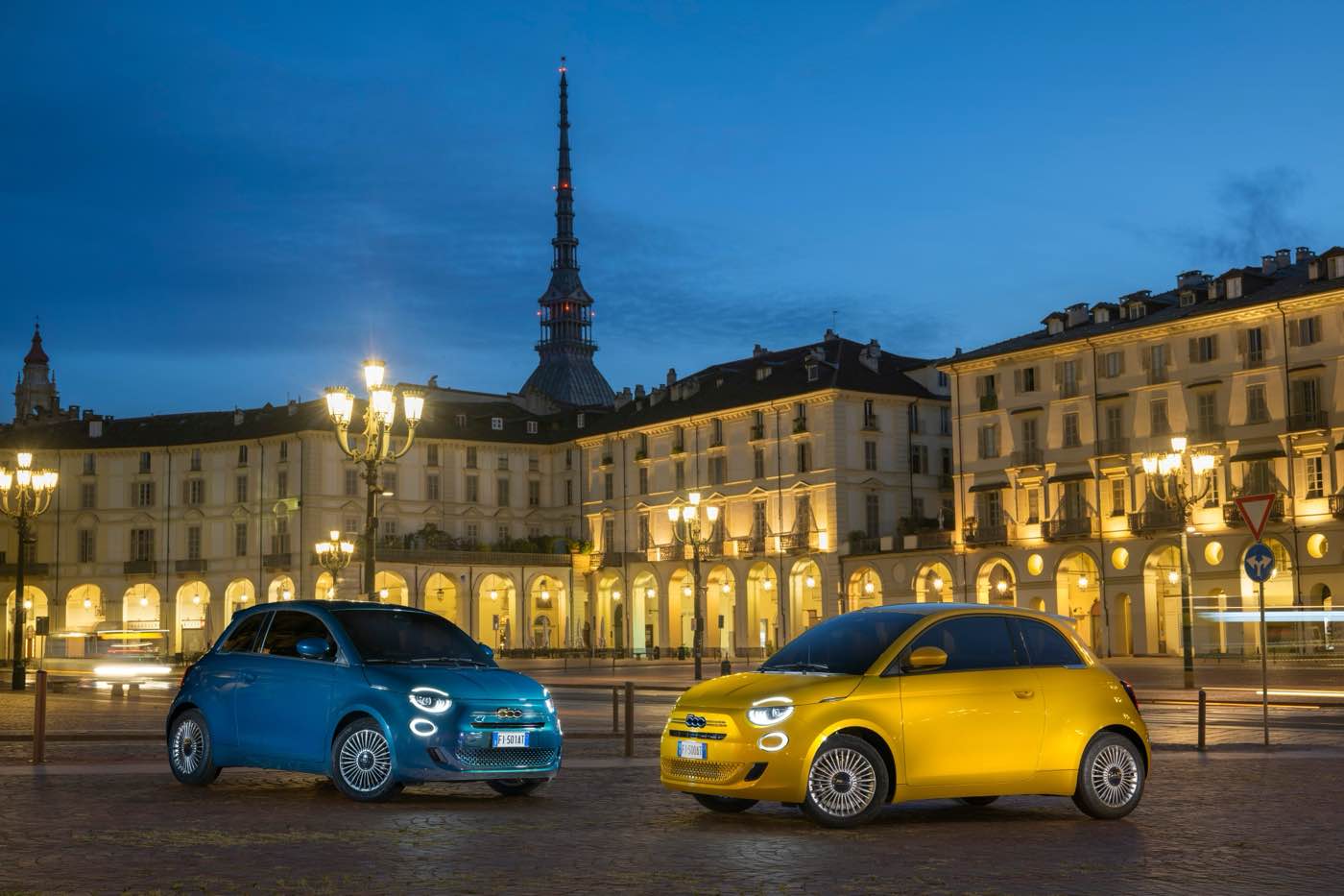fiat 500 hybrid prezzi e allestimenti