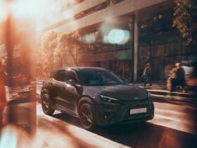 Lexus LBX Vibrant Edition