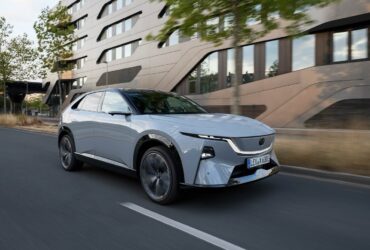 Mazda CX-6e prova su strada