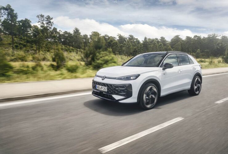 volkswagen t-roc prova su strada